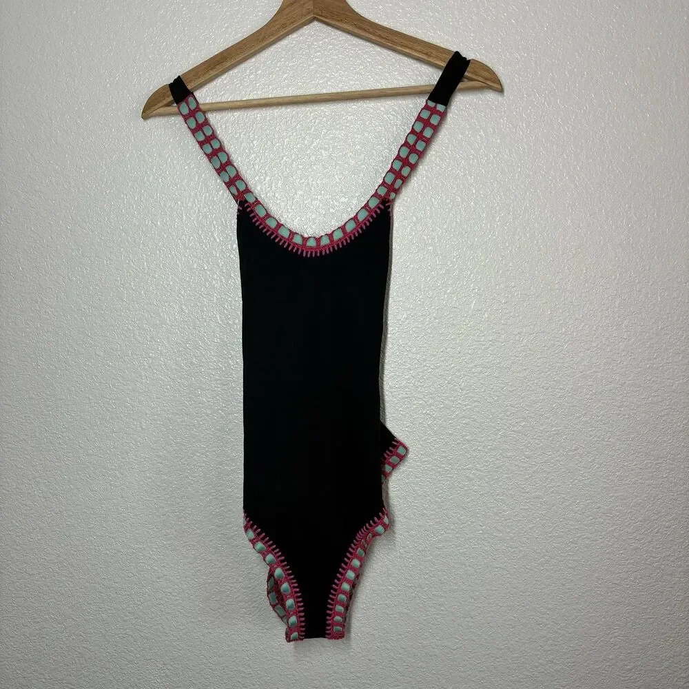 Platinum Swimwear One Piece Swimsuit Womens Small Black Crochet Trim Colorblock